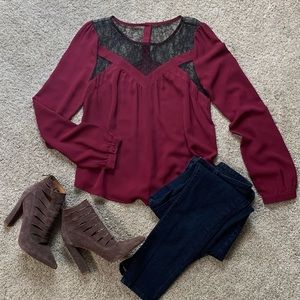 ASTR Dark Wine Top sz Medium